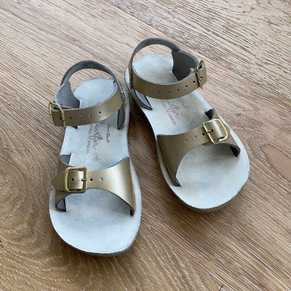 Gold Saltwater Surfer Sandals Size 10